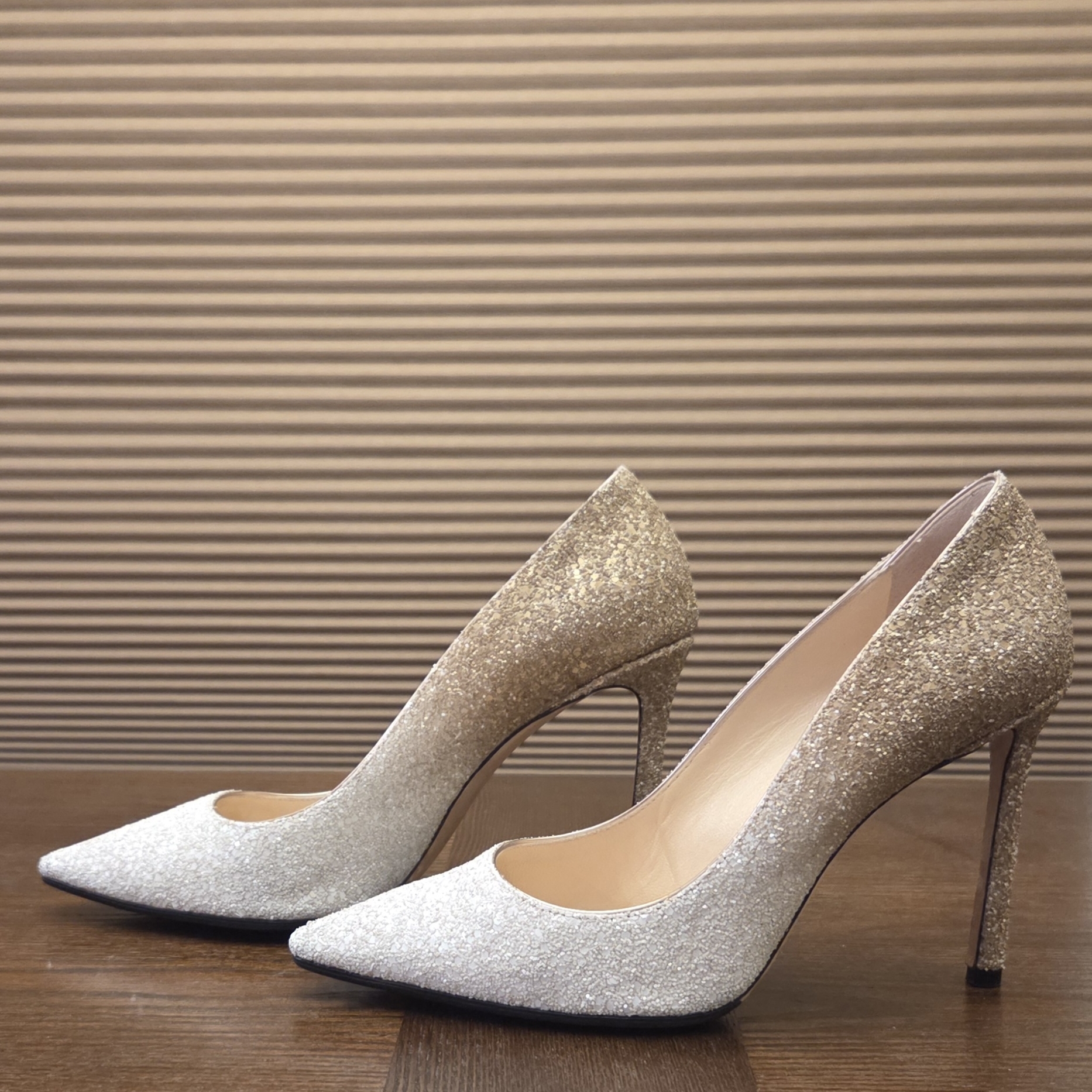 Jimmy Choo Romy 100 Coarse Glitter Gradient Pumps In White And Gold, Size 38.5